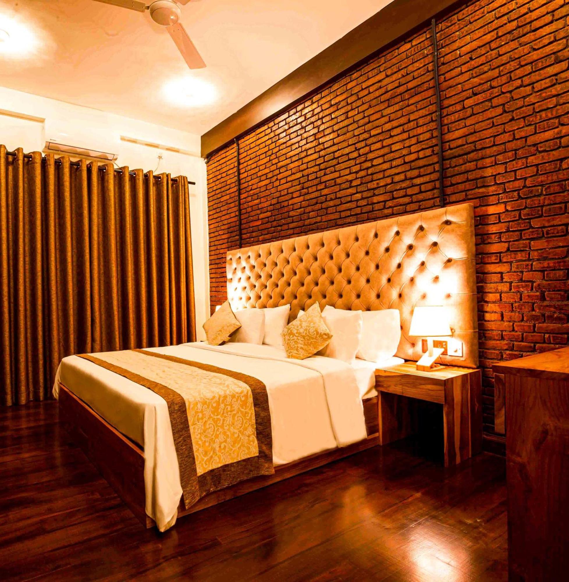 Manthra Leisure Hotel Kandy Kültér fotó