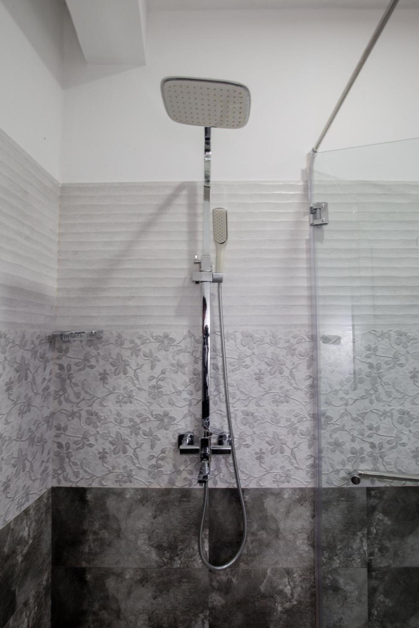 Manthra Leisure Hotel Kandy Kültér fotó