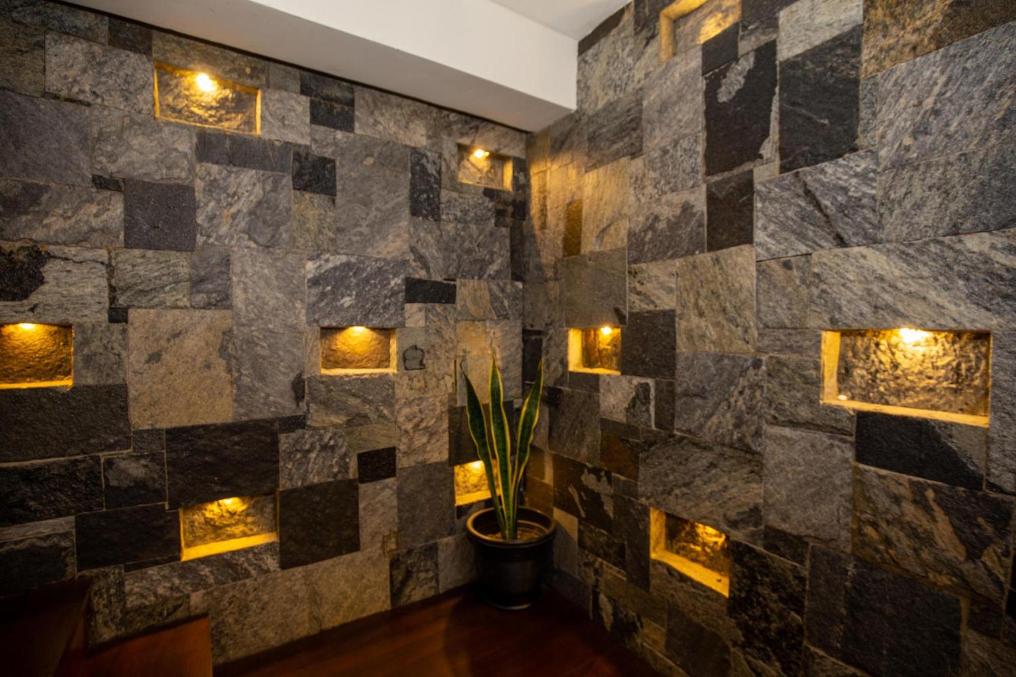 Manthra Leisure Hotel Kandy Kültér fotó