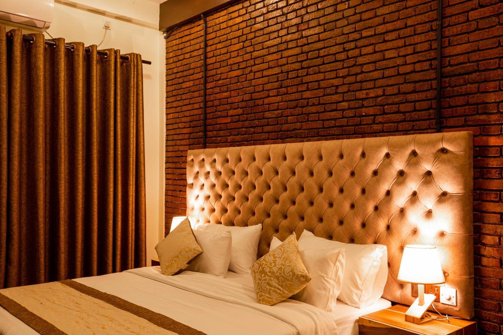 Manthra Leisure Hotel Kandy Kültér fotó